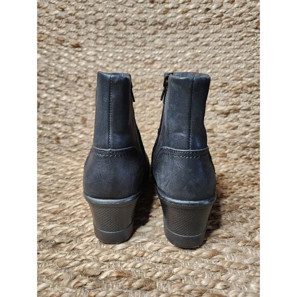 Keen Kate Womens Mid Boots Size 7.5 Black Leather Zip Fashion Ankle Biker - Picture 8 of 13